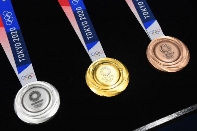 Япония сделает олимпийские медали из металлолома