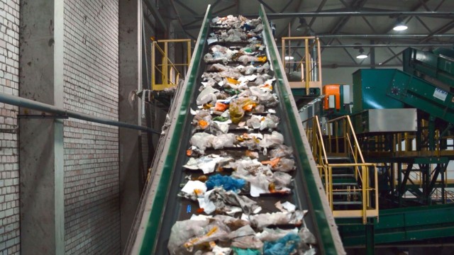 В Тюмени планируют построить заводы для сортировки мусора