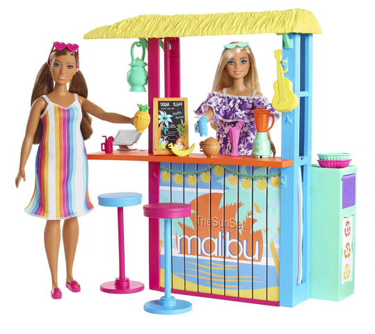 Кукол Barbie будут делать из мусора, собранного в океане