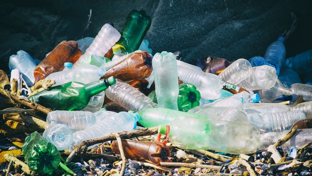 Ученые из Америки разработали новый вид пластика, который можно перерабатывать бесконечно