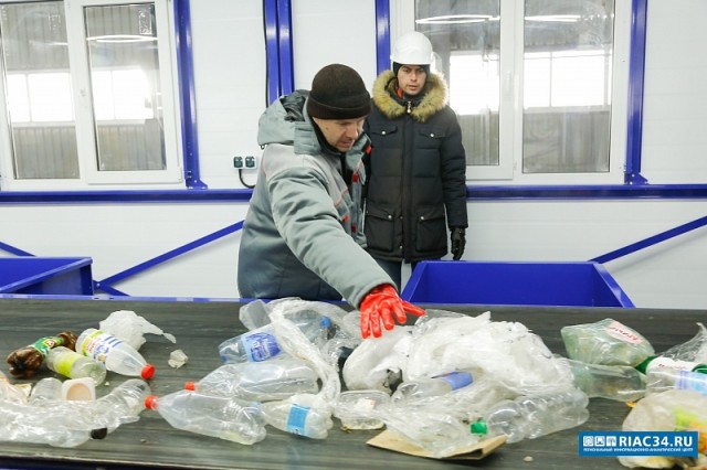 Губернатор Волгоградской области провел инспекцию нового мусороперерабатывающего комплекса